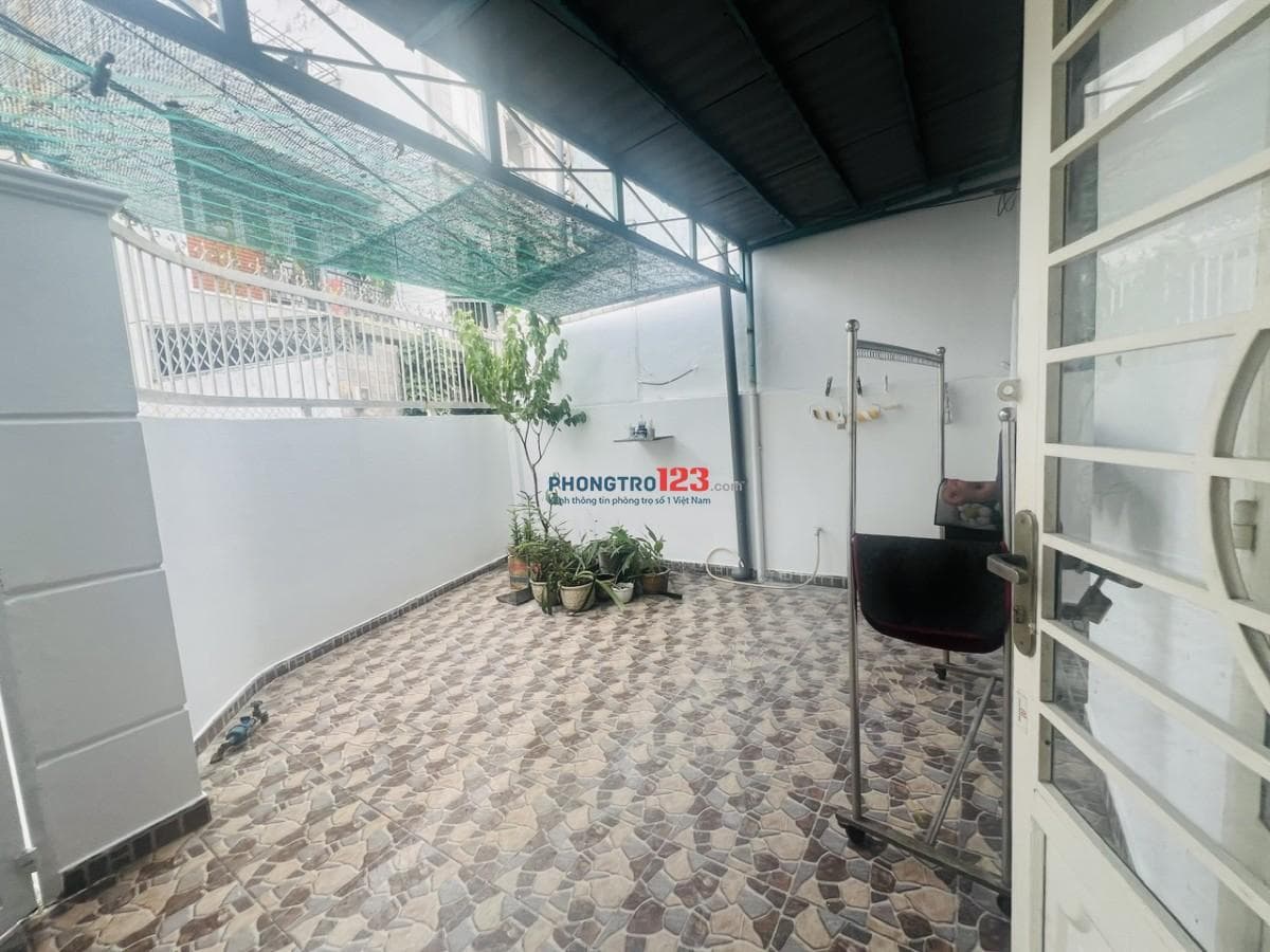 Nhà cấp 4 nguyên căn, đường 42 gần bệnh viện Lê Văn Thịnh, rộng phù hợp với gia đình có nhỏ 1