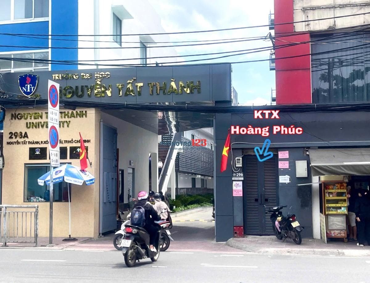 Ở ghép giường tầng sát bên DH Nguyễn Tất Thành 1