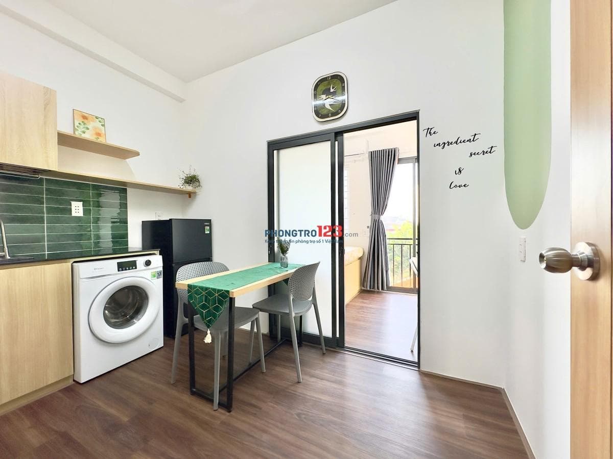 Căn hộ siêu sang 1PN PK bancon riêng, ngay sân bay TSN, Mặt tiền số 8 Sông Thương, Q, Tân Bình.